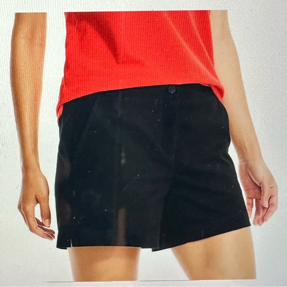 2x Pairs Nautica Ladies Shorts, Tan and Black, size 6 - Picture 2 of 4